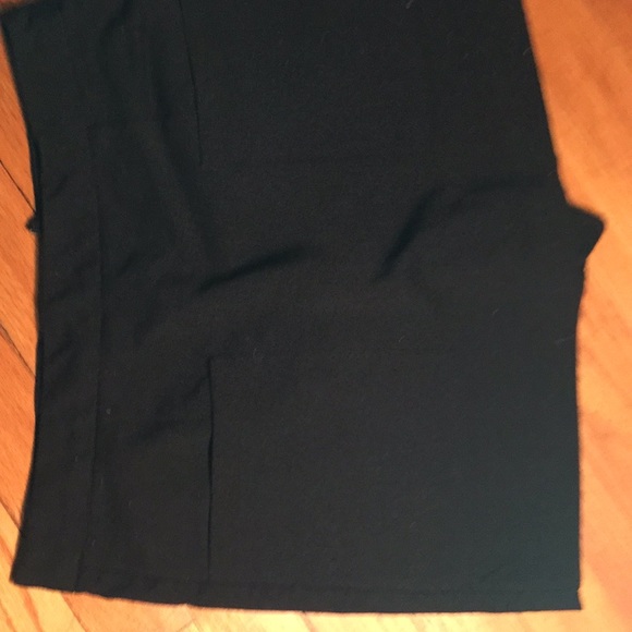 Skirt/short combo. - Picture 2 of 3